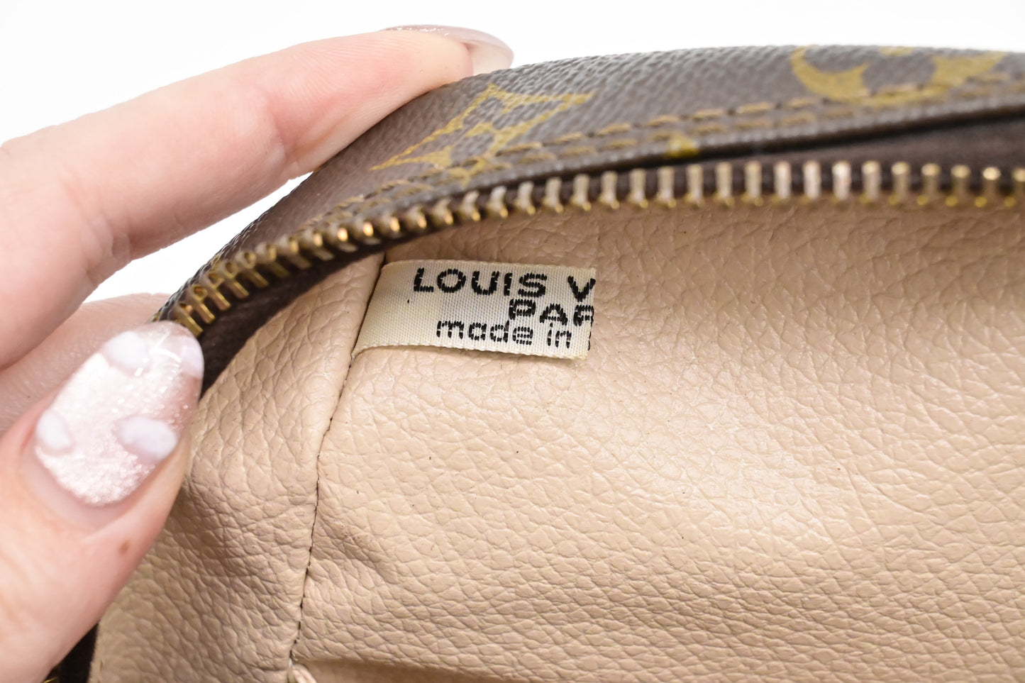 Louis Vuitton Trousse 28 in Monogram Canvas