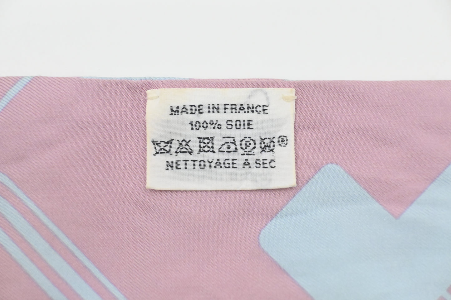 Hermes 'Les Coupes Tattoo' Twilly in Pale Blue and Pink Silk