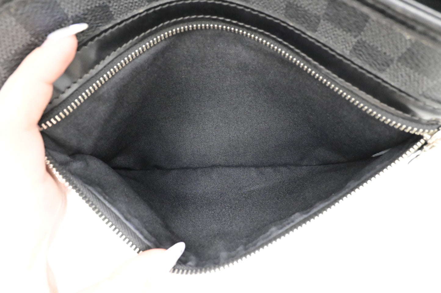 Louis Vuitton Thomas in Damier Graphite Canvas