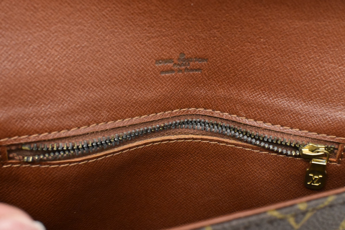 Louis Vuitton Chantilly PM in Monogram Canvas
