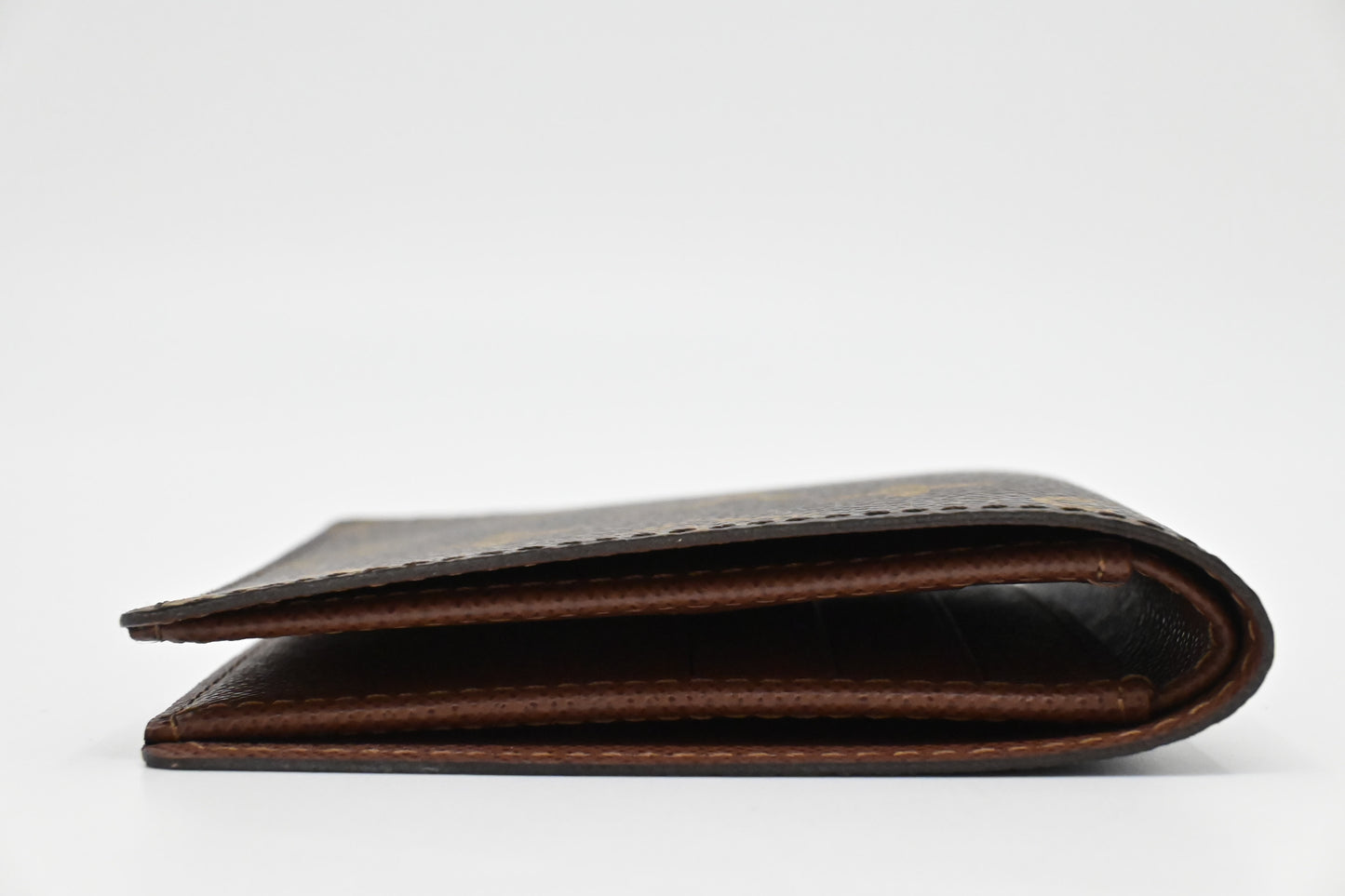 Louis Vuitton Bifold Wallet in Monogram Canvas