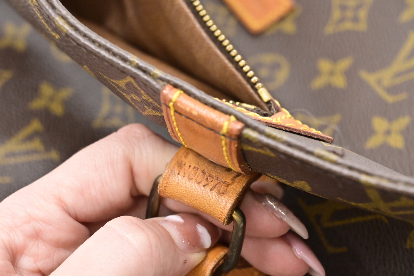 Louis Vuitton Sac Shopping 60 in Monogram Canvas