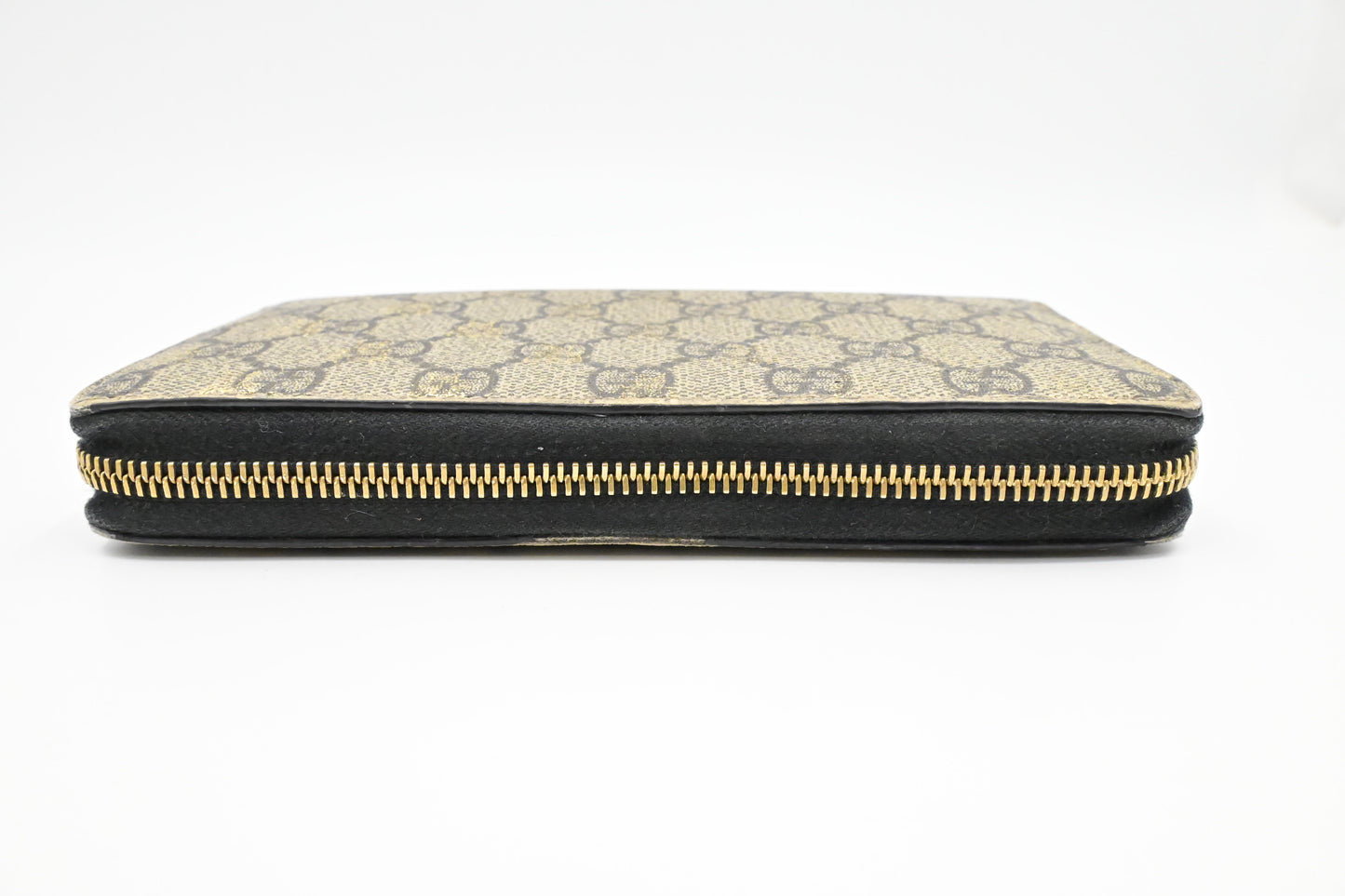 Gucci Bee Zippy Wallet in GG Supreme Canvas