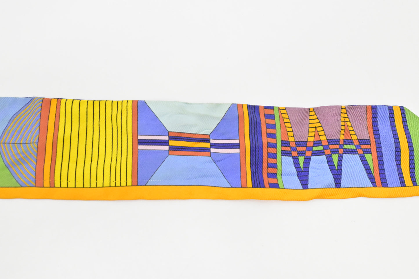 Hermes 'Pelages et Camouflage' Twilly in Orange and Blue Silk
