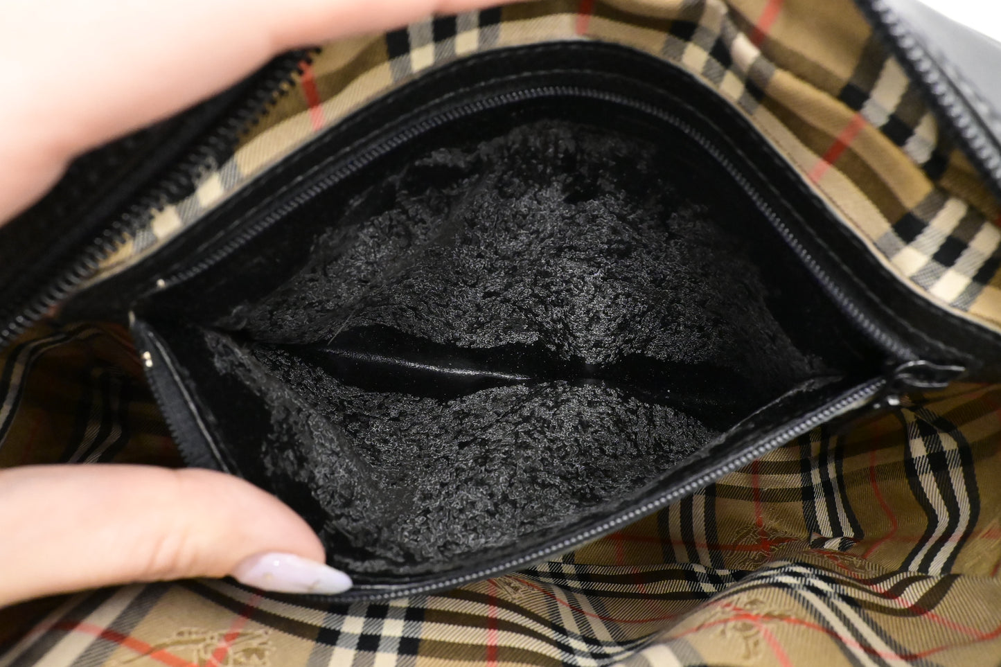 Burberry Wrist Pouch in Black Leather