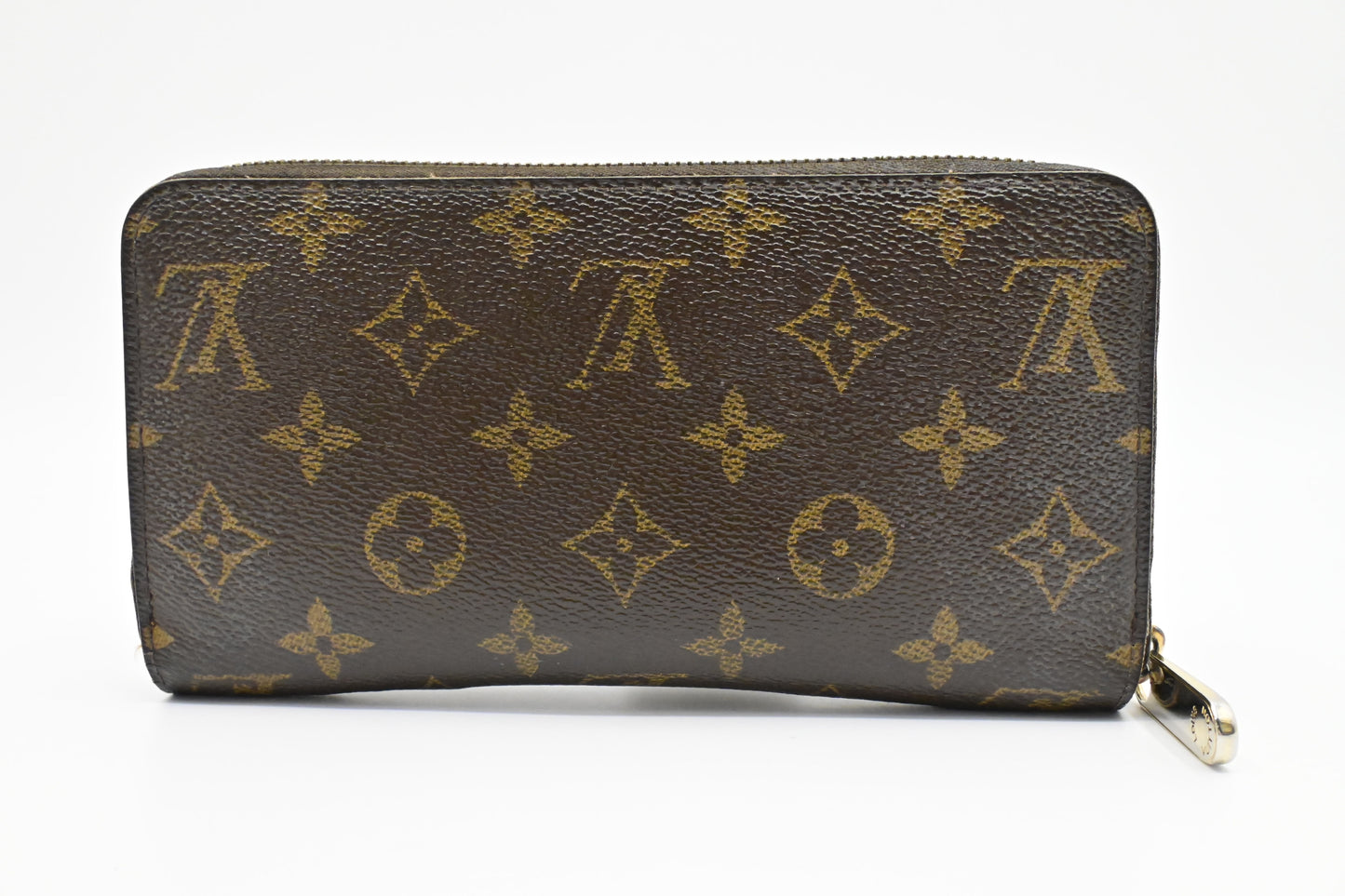 Louis Vuitton Zippy Wallet in Monogram Canvas