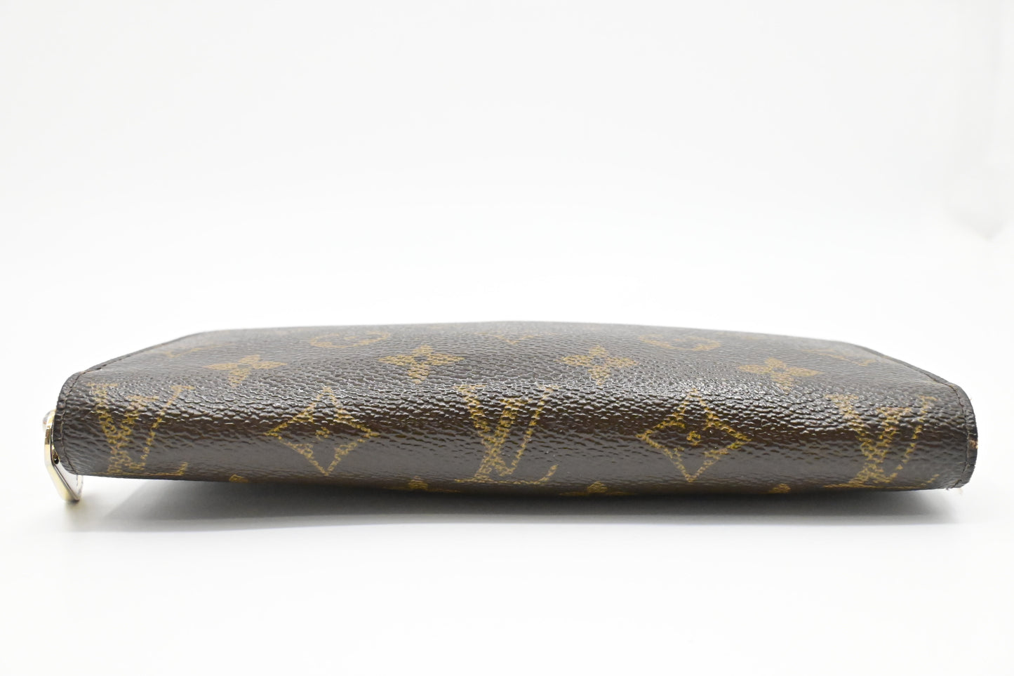 Louis Vuitton Zippy Wallet in Monogram Canvas