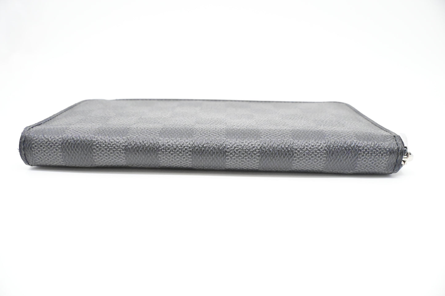 Louis Vuitton Vertical Zippy Wallet in Damier Graphite Canvas