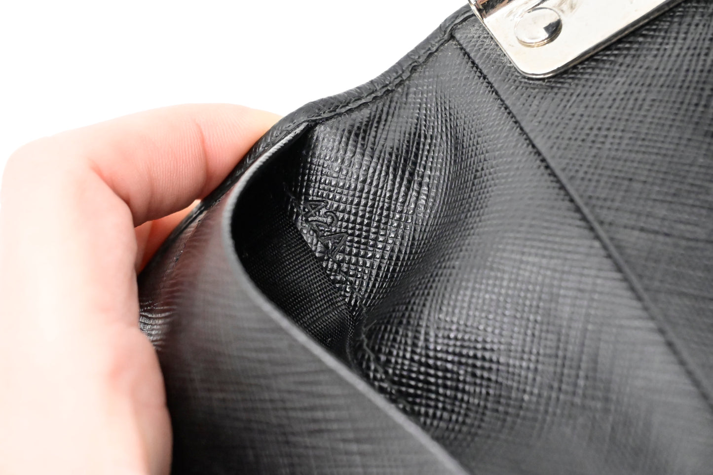 Prada 6 Key Case in Black Saffiano Leather