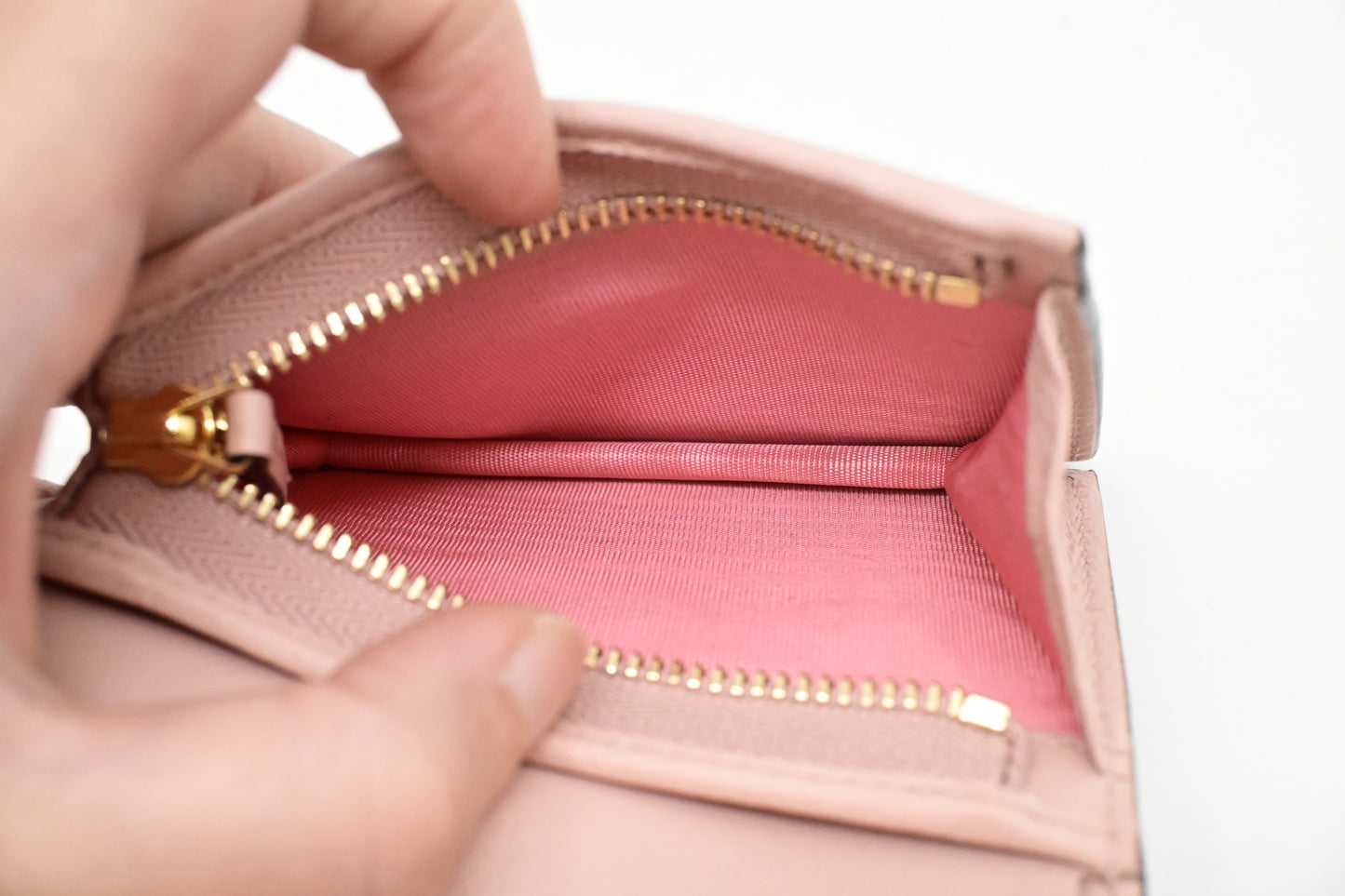 Gucci Love Parade Card Case Wallet in Pink Striped GG Supreme Canvas