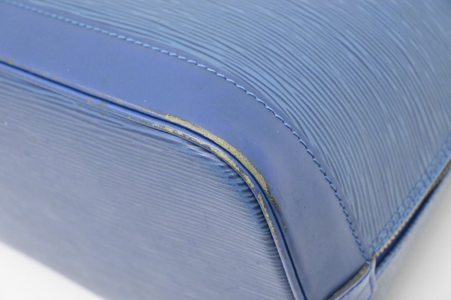 Louis Vuitton Alma PM in Blue Epi Leather