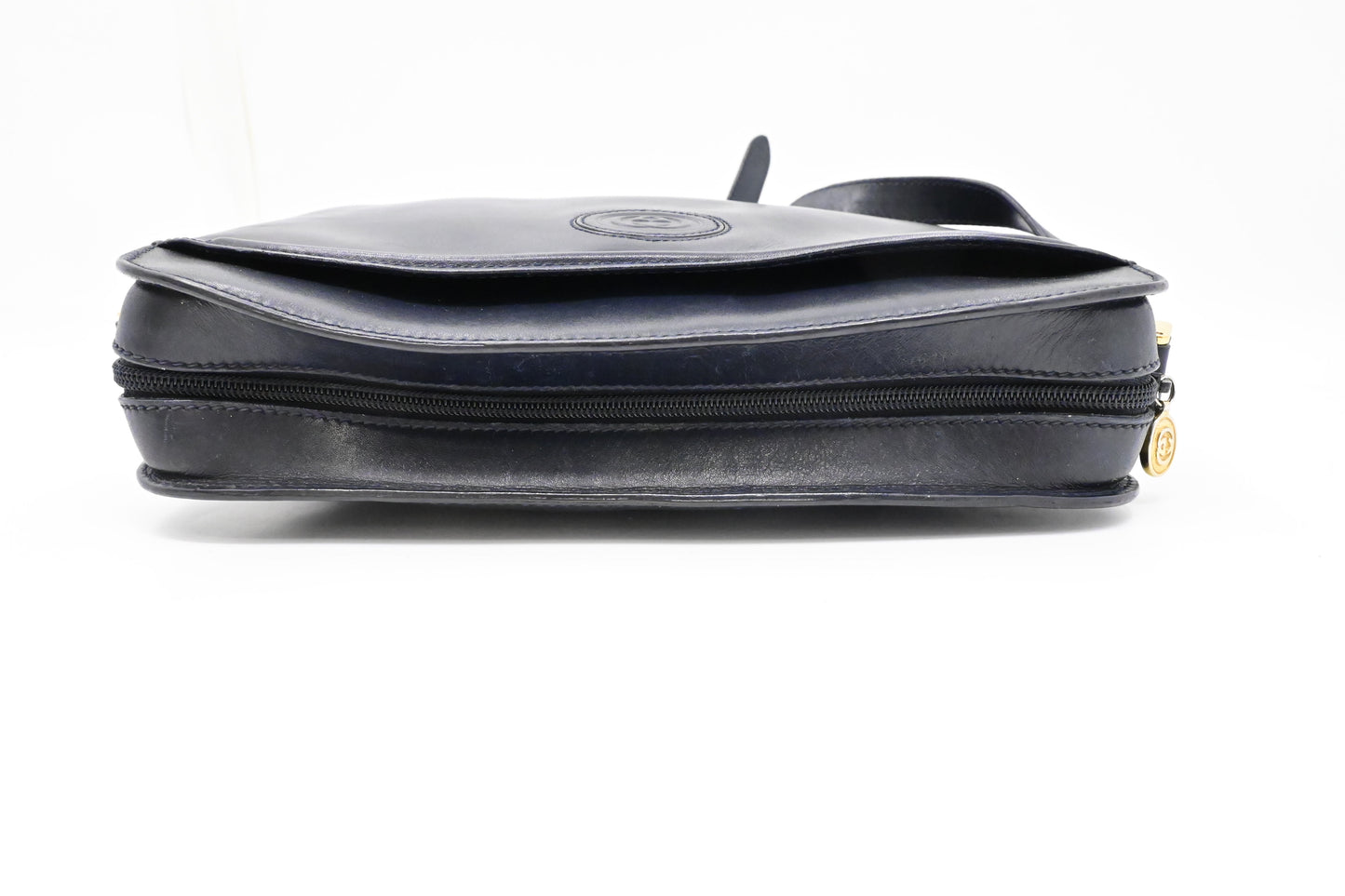 Gucci Crossbody Bag in Dark Navy Blue Leather