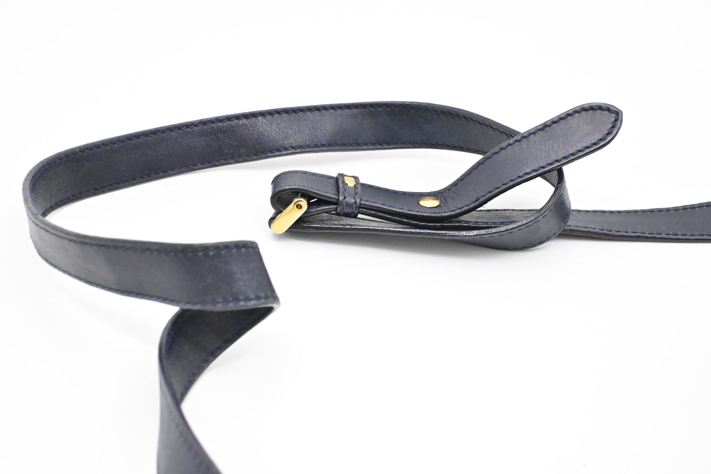 Gucci Crossbody Bag in Dark Navy Blue Leather