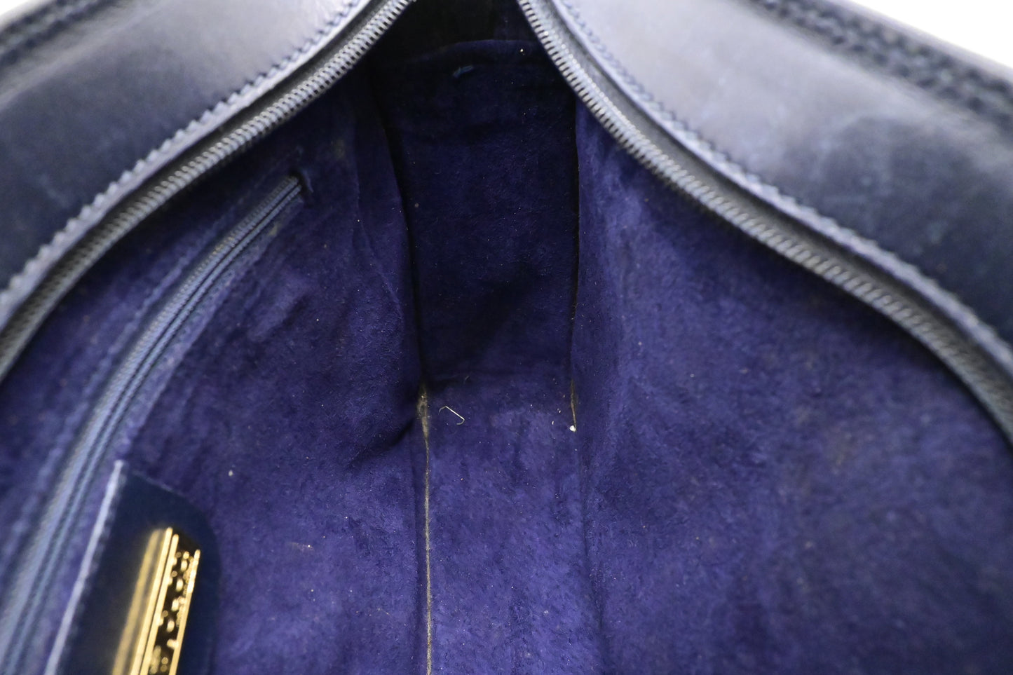 Gucci Crossbody Bag in Dark Navy Blue Leather