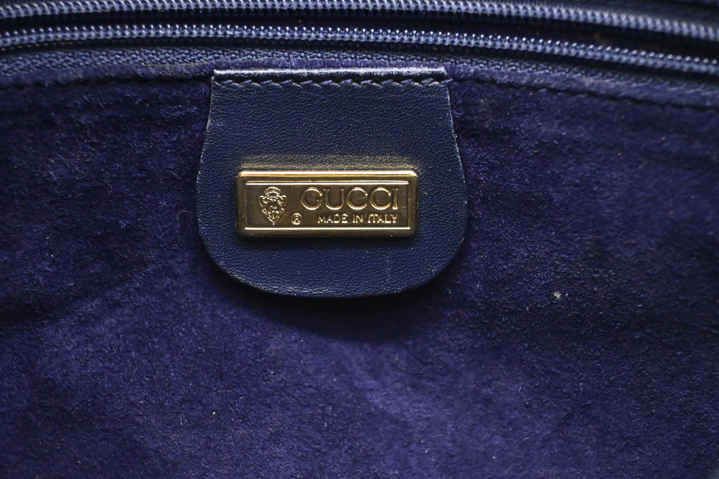 Gucci Crossbody Bag in Dark Navy Blue Leather