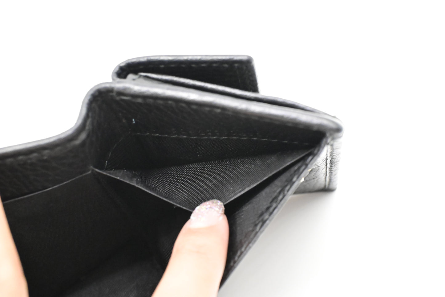 Gucci Compact Wallet in Black Leather
