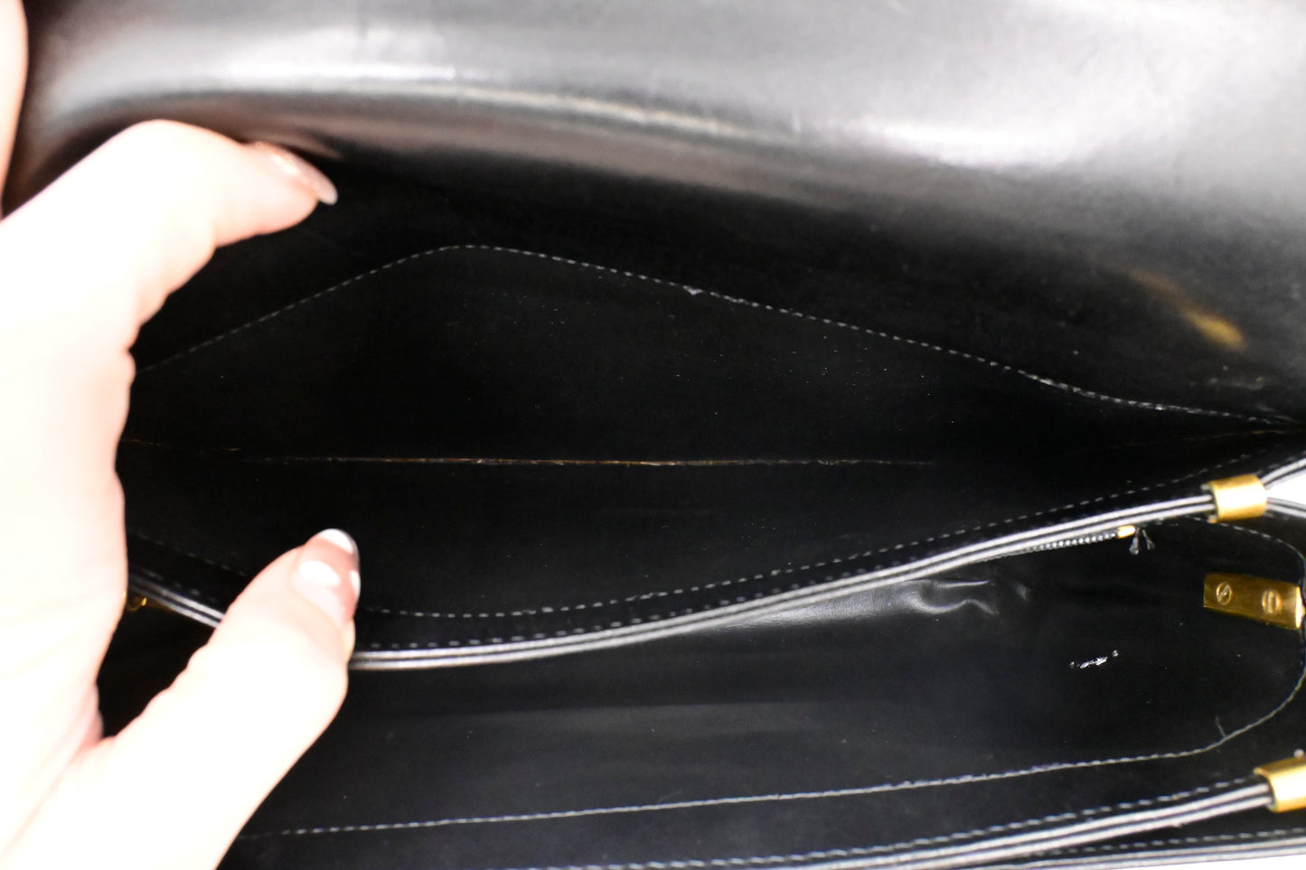 Gucci Shoulder Bag in Black Leather