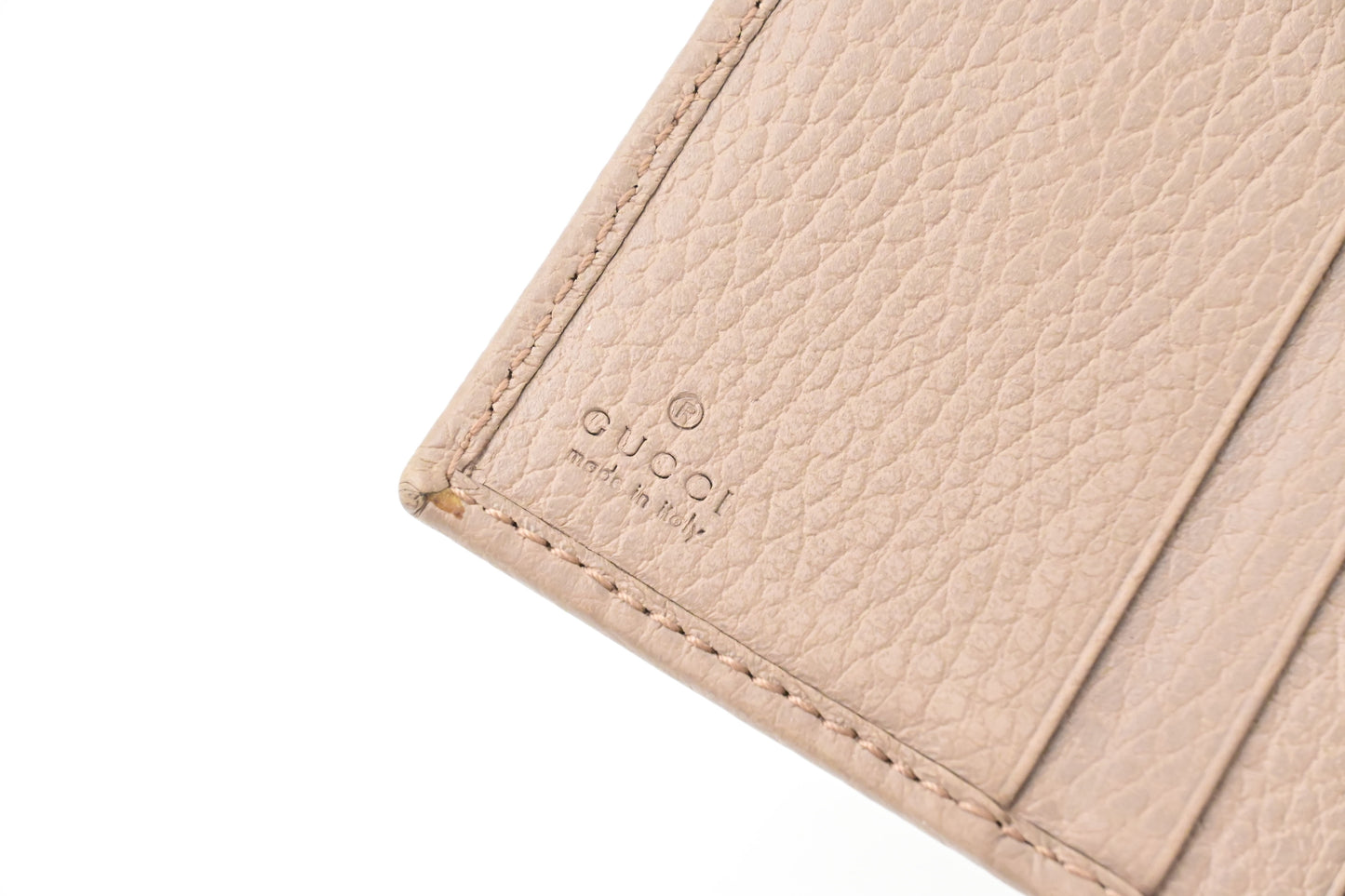 Gucci Compact Wallet in Beige Leather