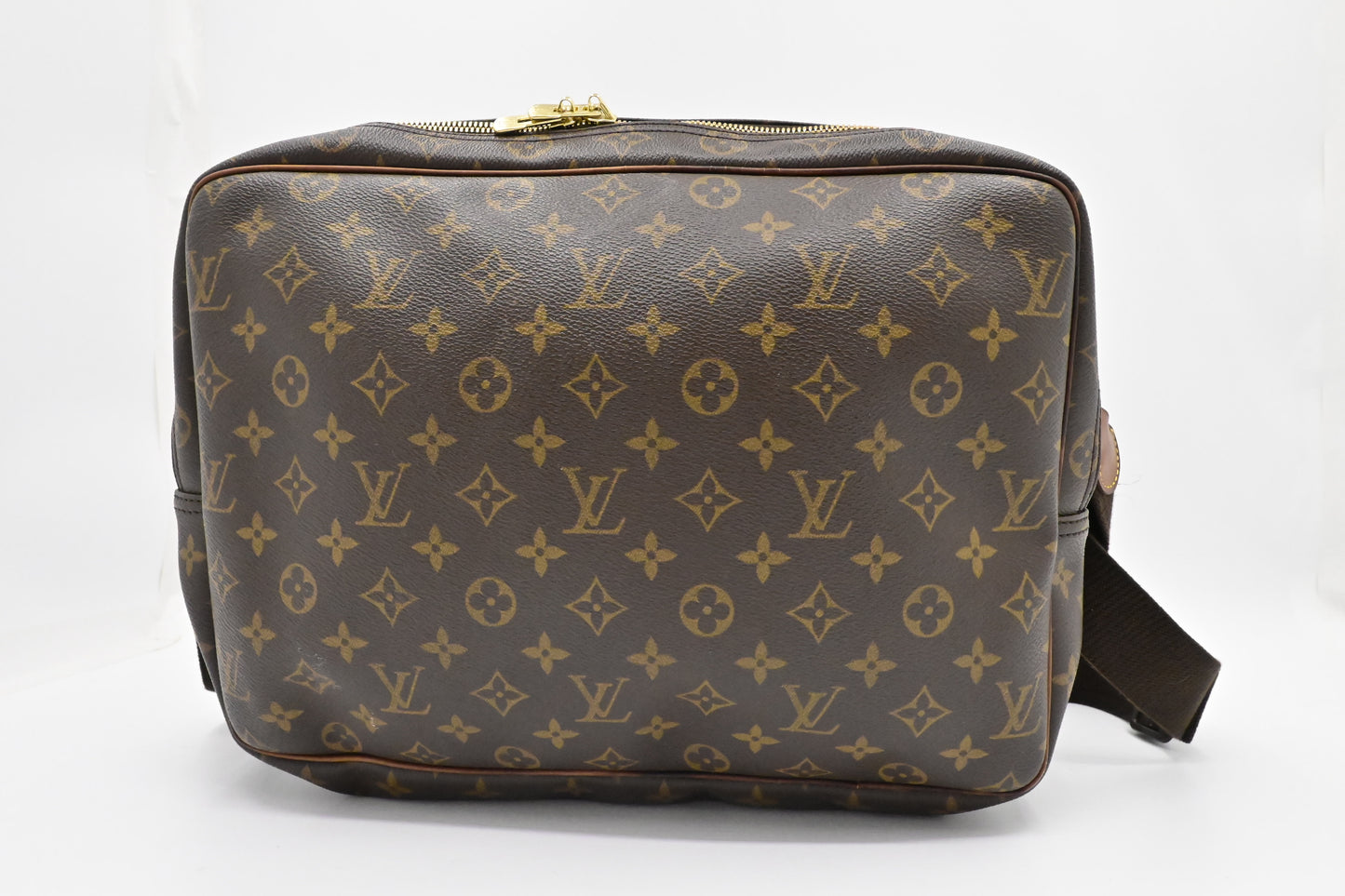 Louis Vuitton Reporter GM in Monogram Canvas