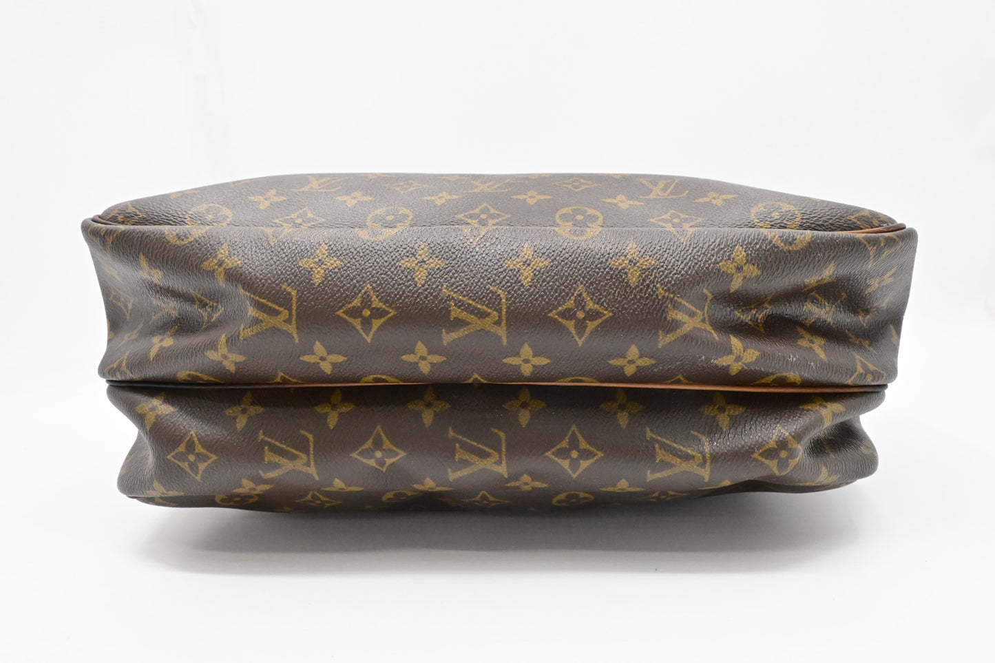 Louis Vuitton Reporter GM in Monogram Canvas