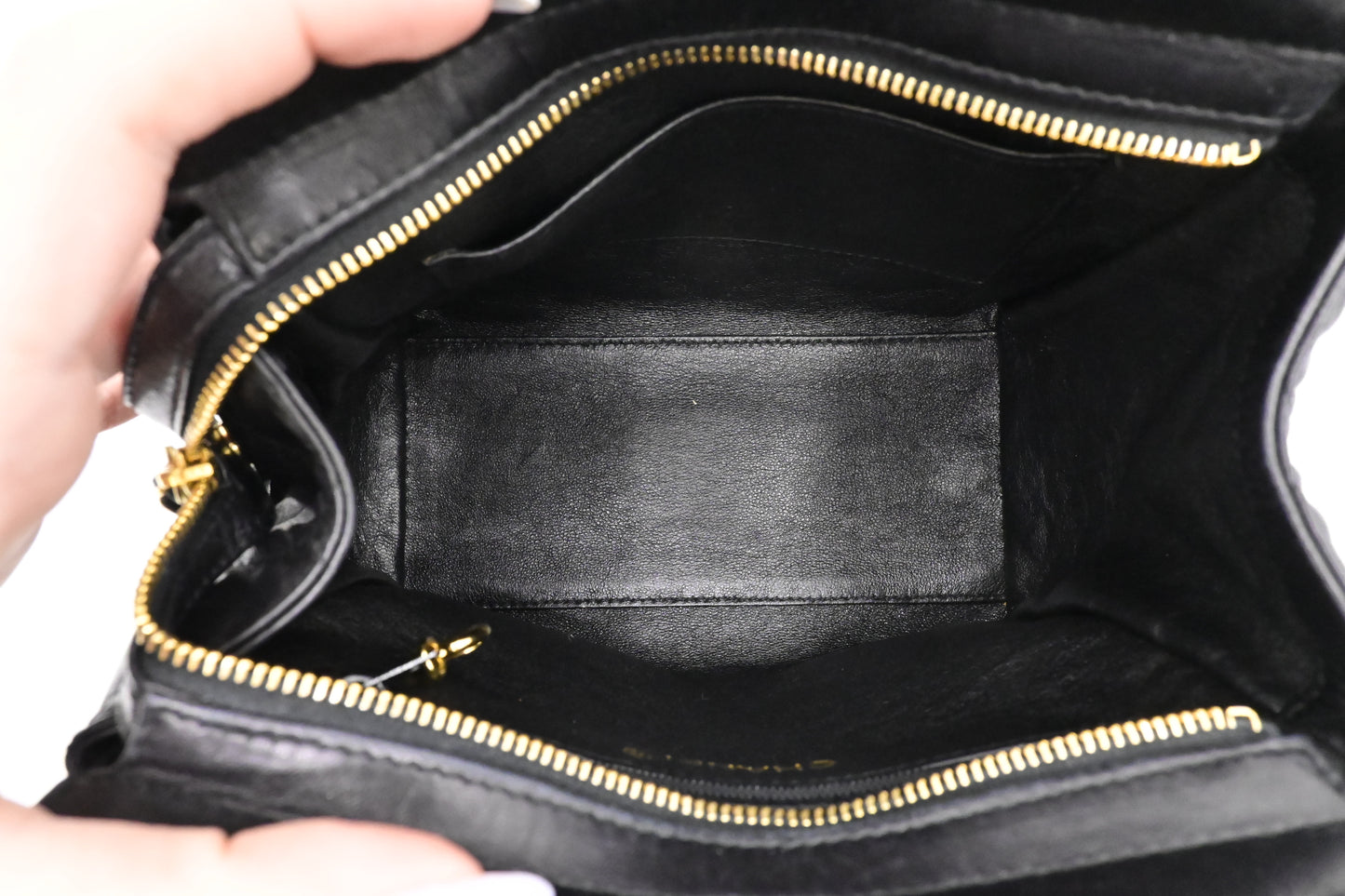 Chanel Shoulder Bag in Black Mattelassé Leather