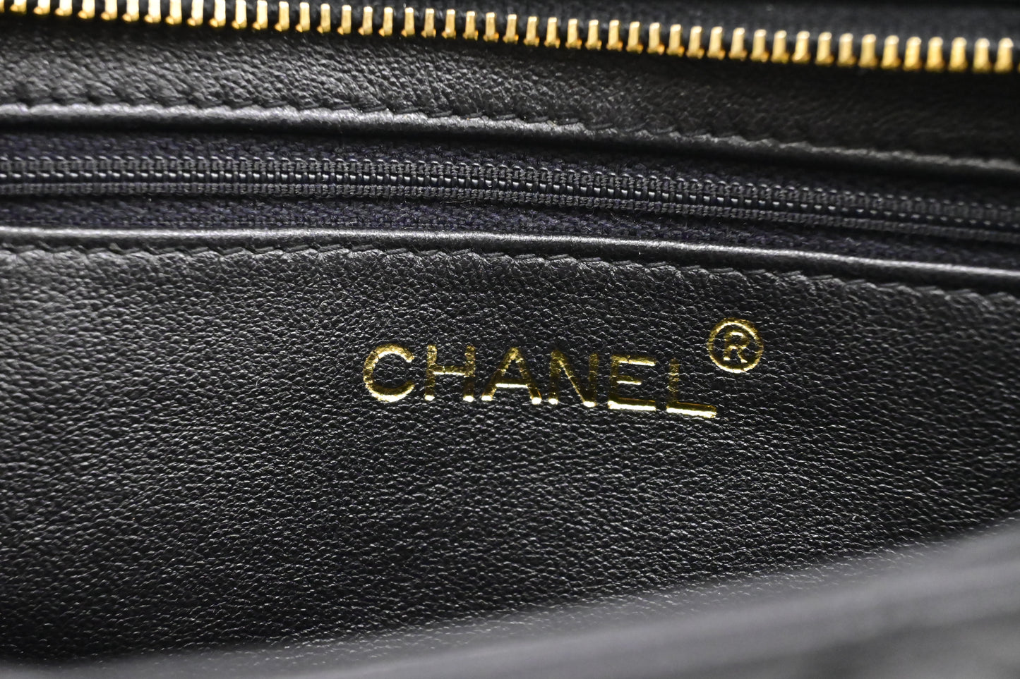 Chanel Shoulder Bag in Black Mattelassé Leather