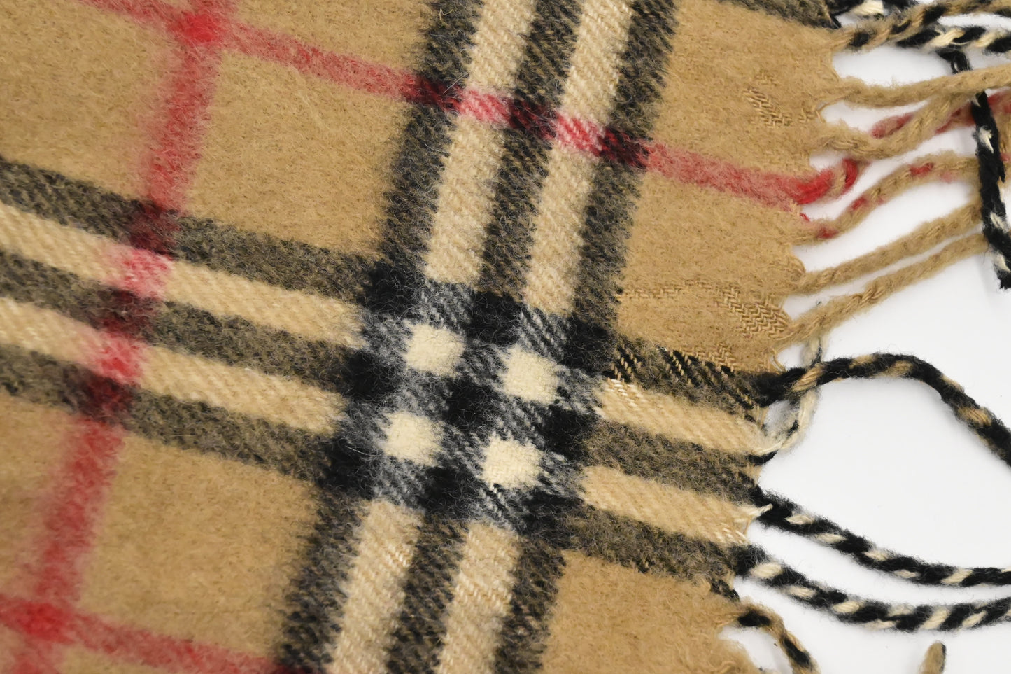 Burberry Scarf in Beige Cashmere