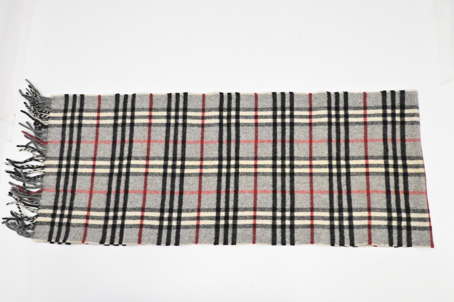 Burberry Scarf in Gray Cashmere