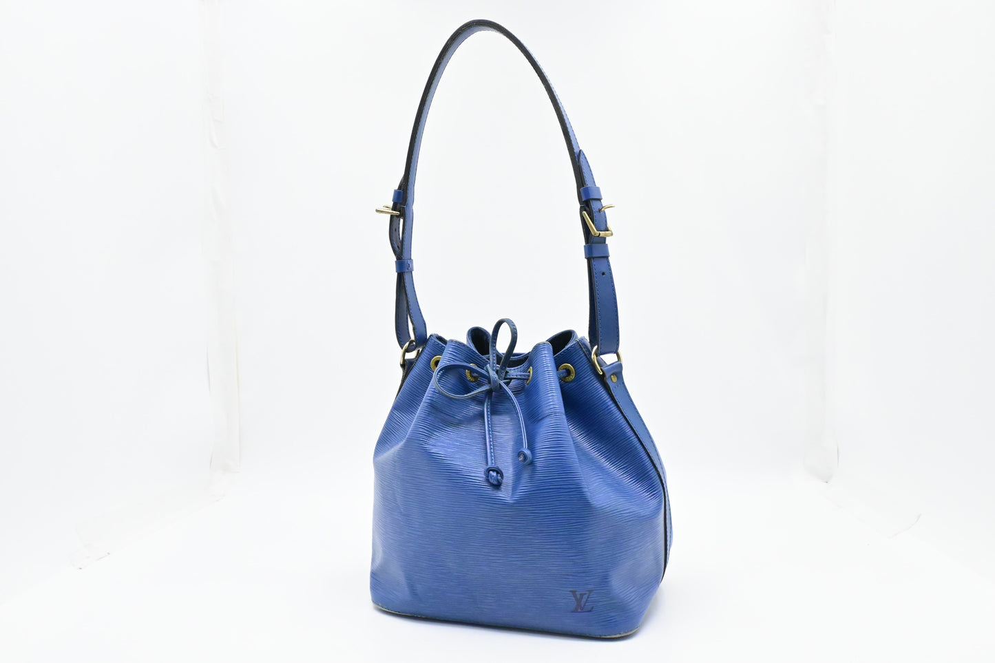 Louis Vuitton Petit Noe in Epi Blue Leather