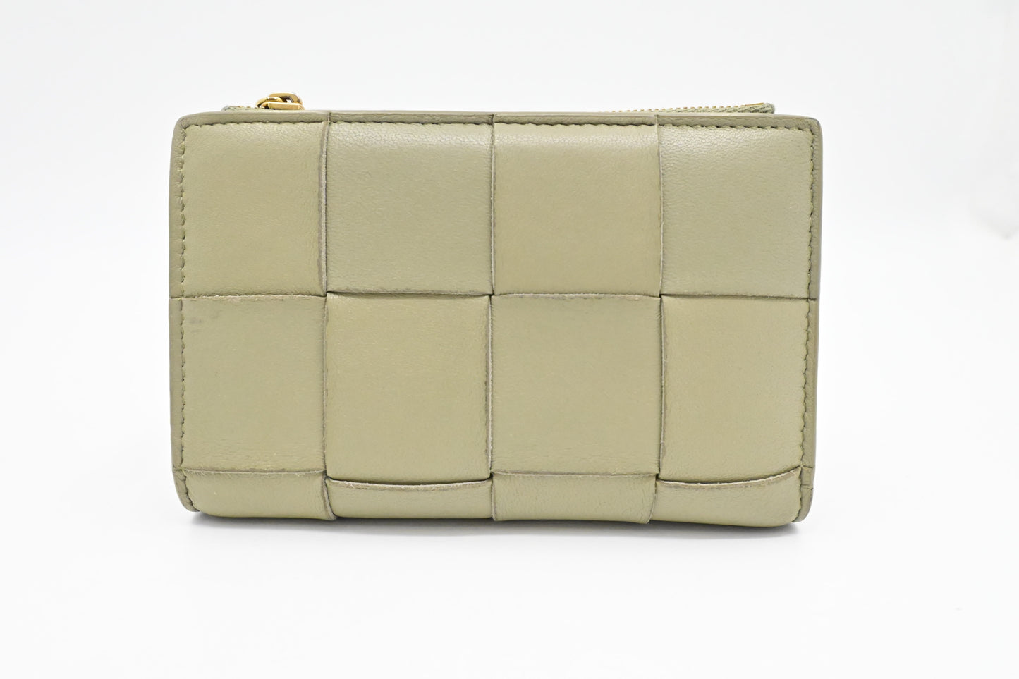 Bottega Veneta Wallet in Green Intrecciato Leather