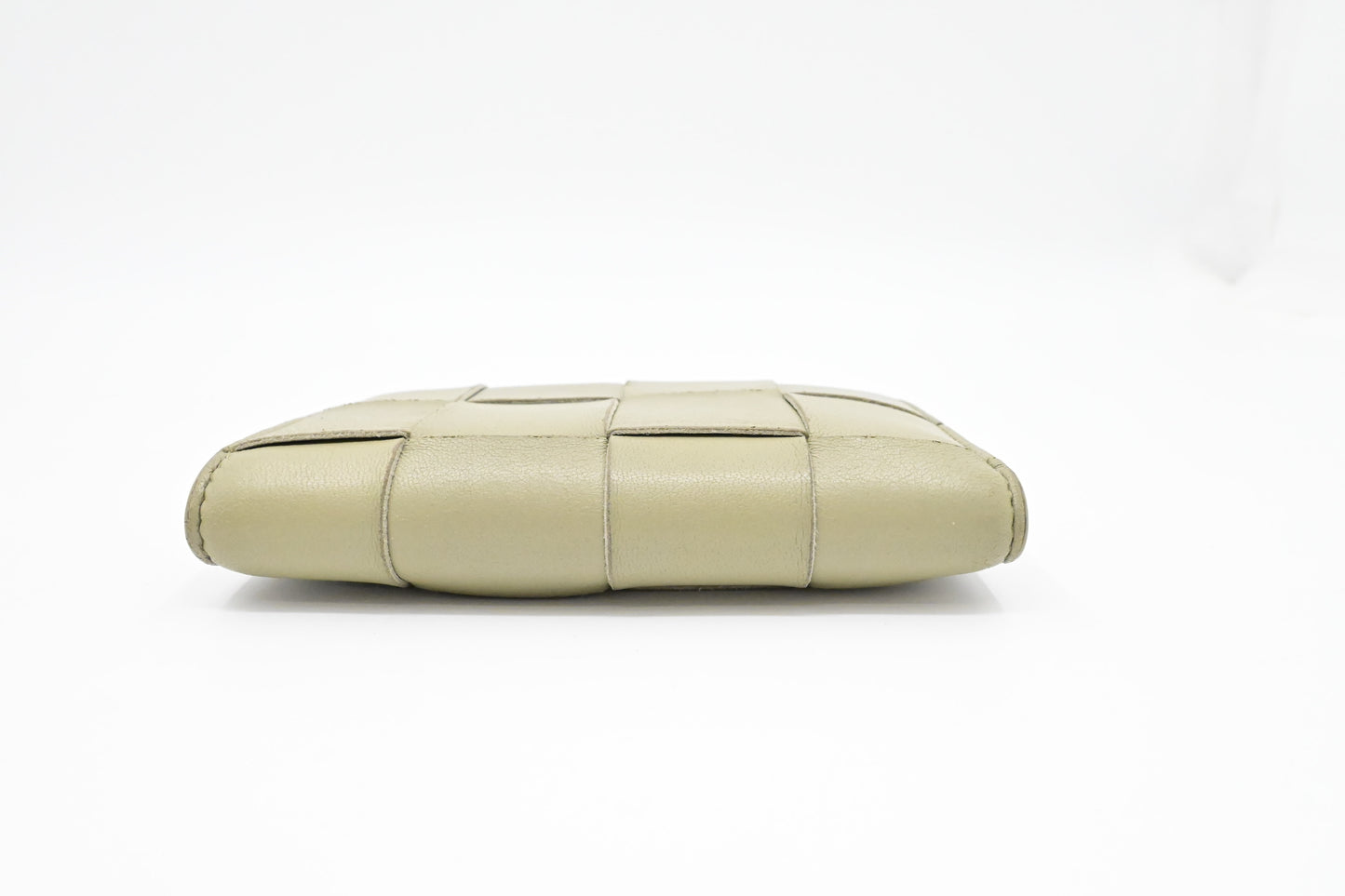 Bottega Veneta Wallet in Green Intrecciato Leather