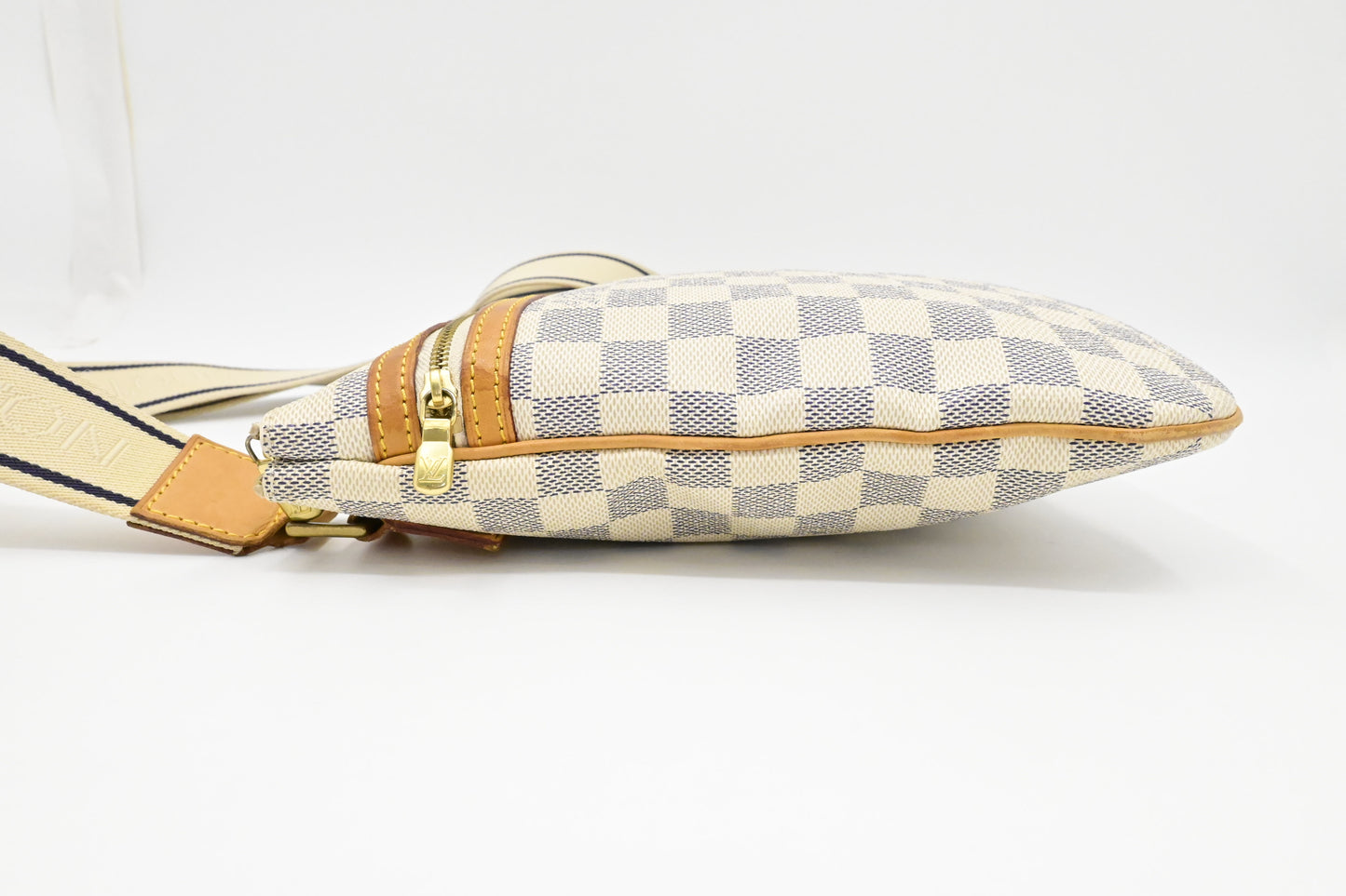 Louis Vuitton Pochette Bosphore in Damier Azur Canvas