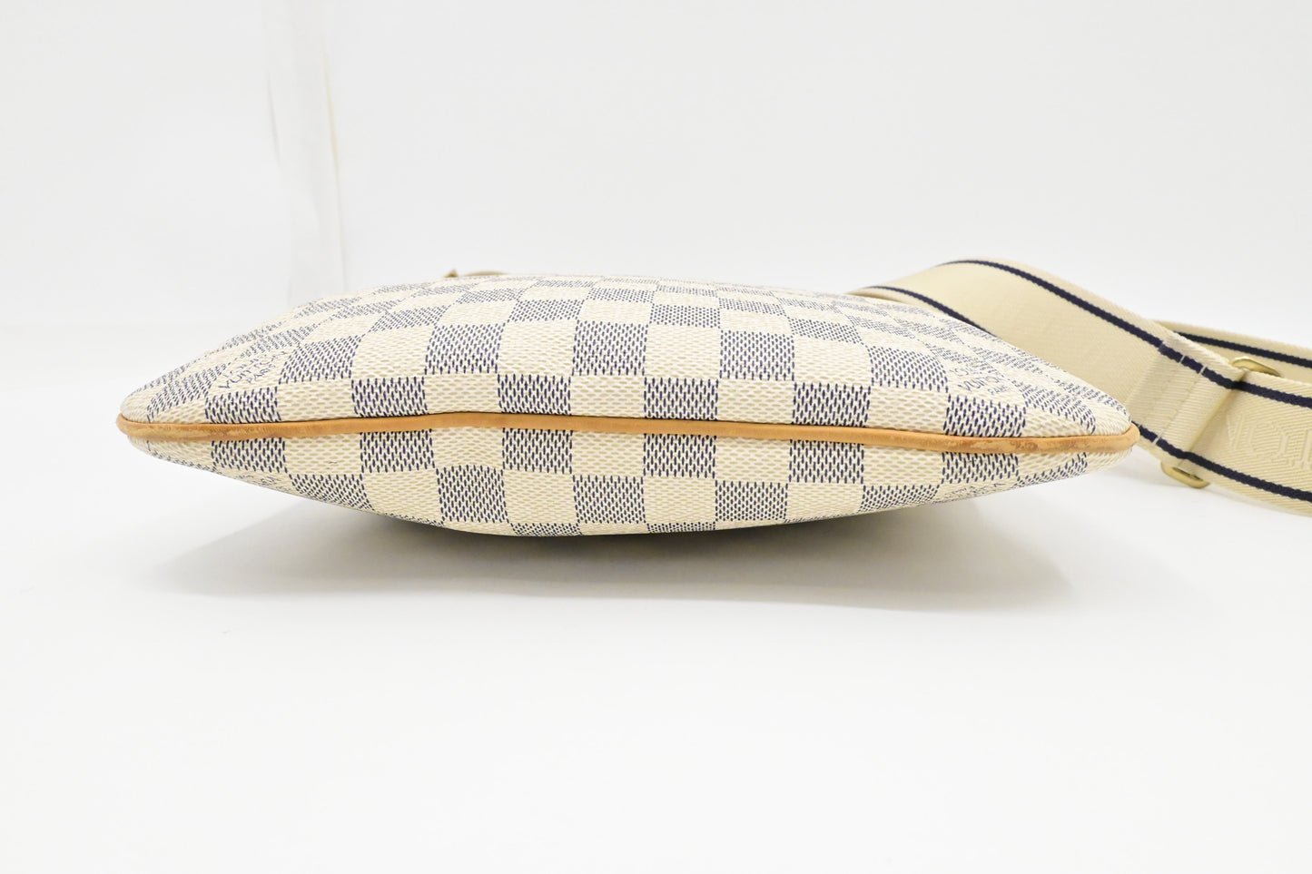 Louis Vuitton Pochette Bosphore in Damier Azur Canvas