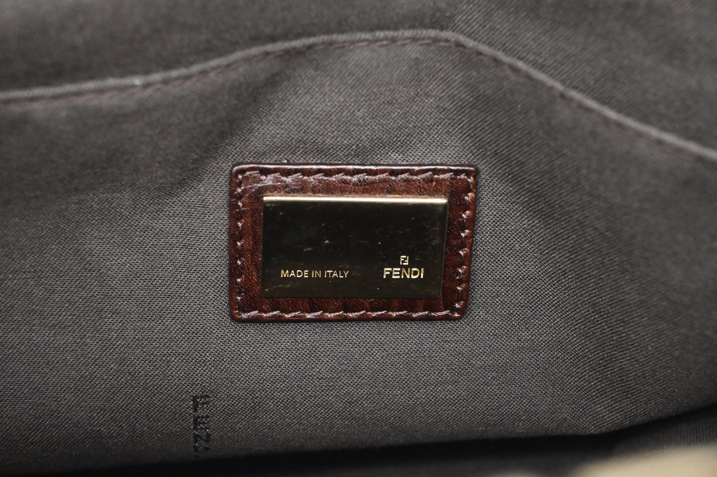 Fendi Shoulder Bag in Zucchino Canvas
