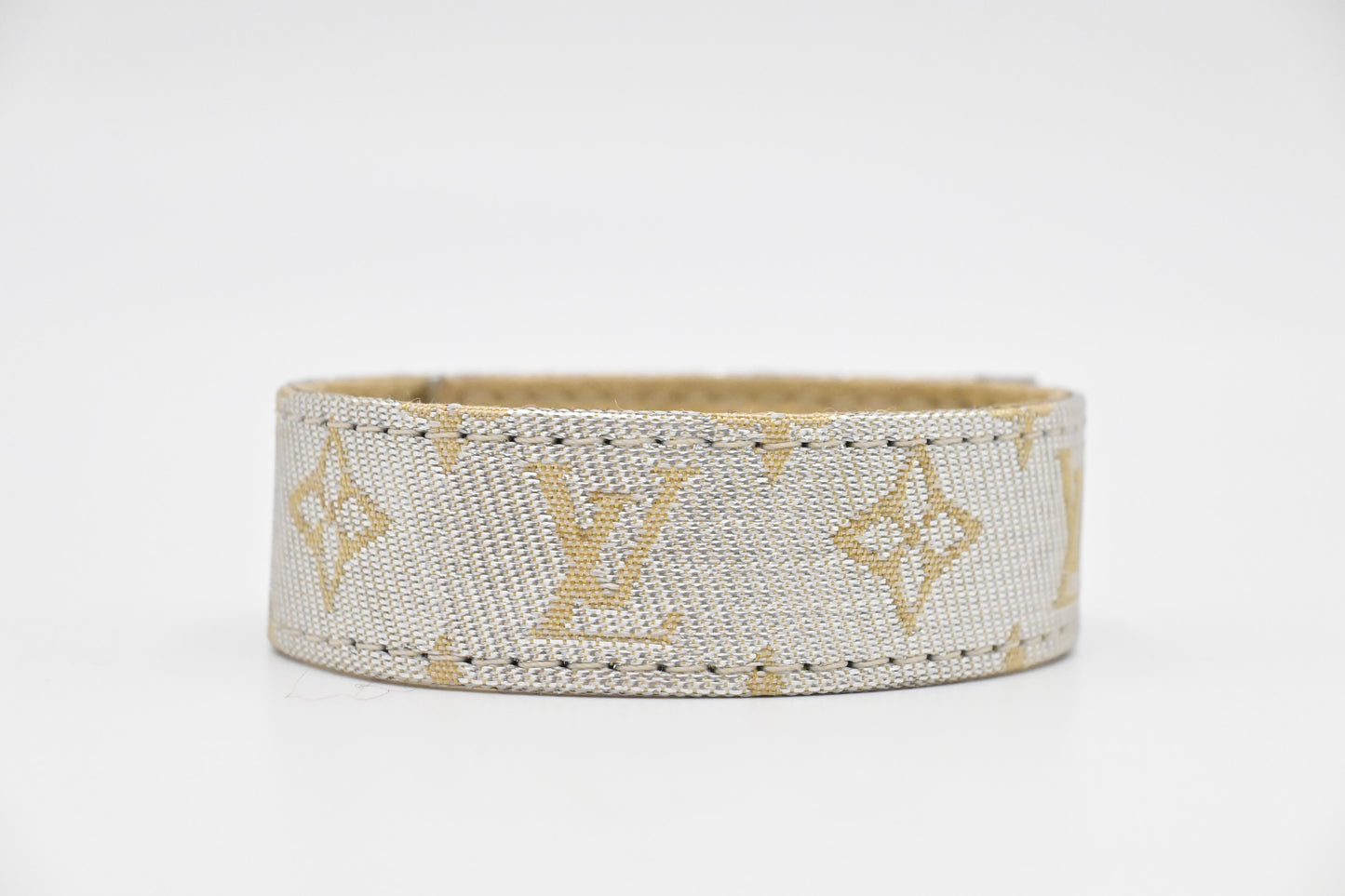 Louis Vuitton Kobe 2002 Bracelet in Silver and Beige Cloth