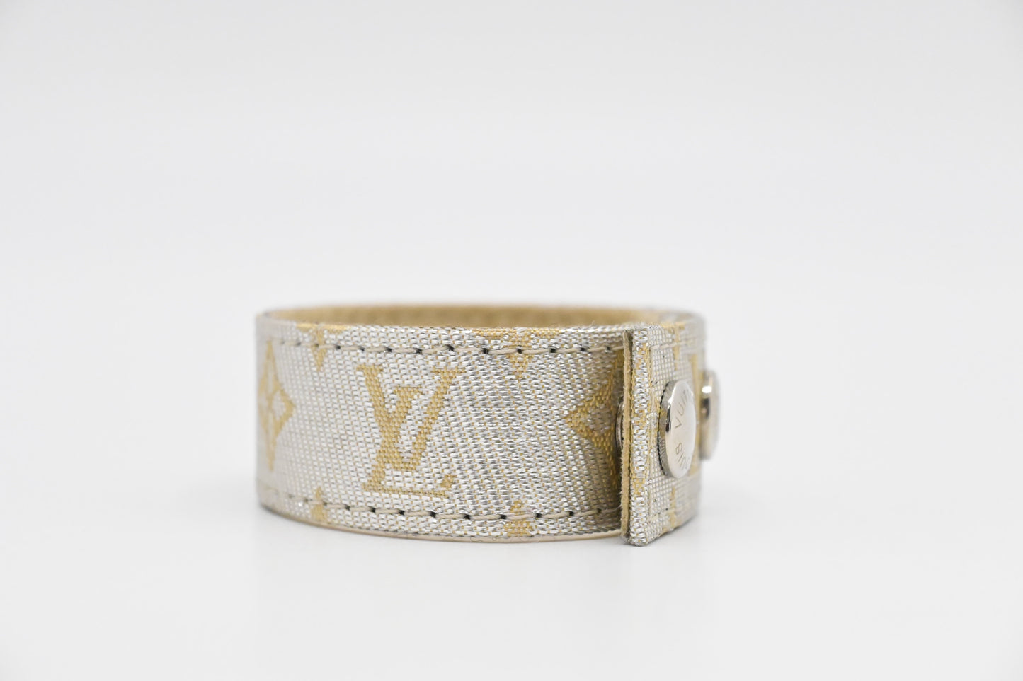 Louis Vuitton Kobe 2002 Bracelet in Silver and Beige Cloth