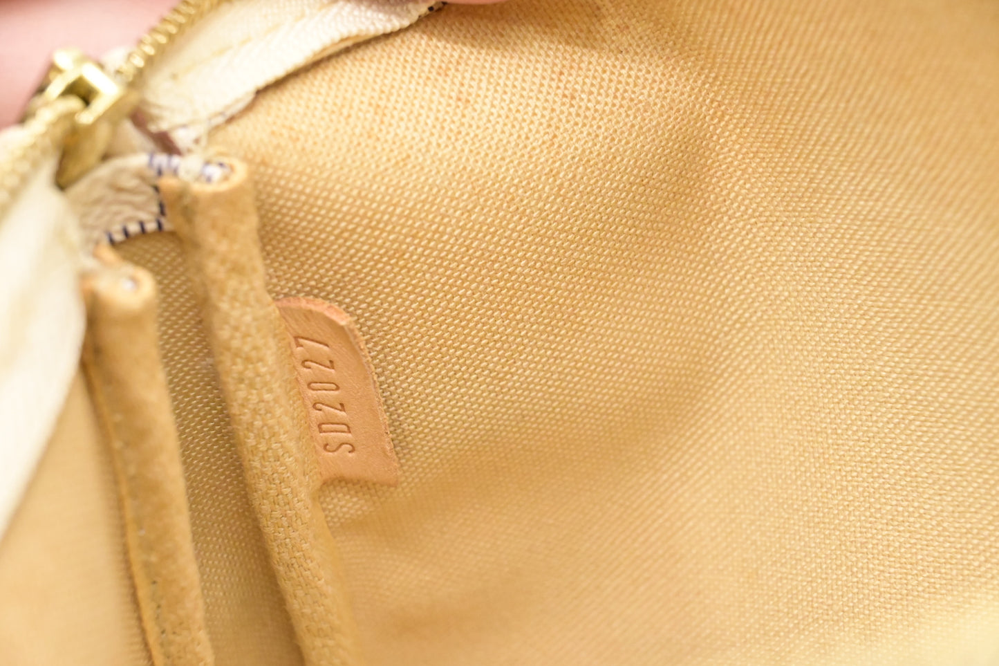 Louis Vuitton Pochette Accessoires in Damier Azur Canvas