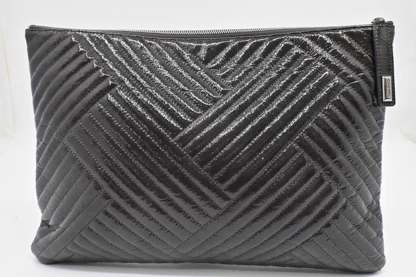 Chanel Medium O Case in Gray Patent Leather