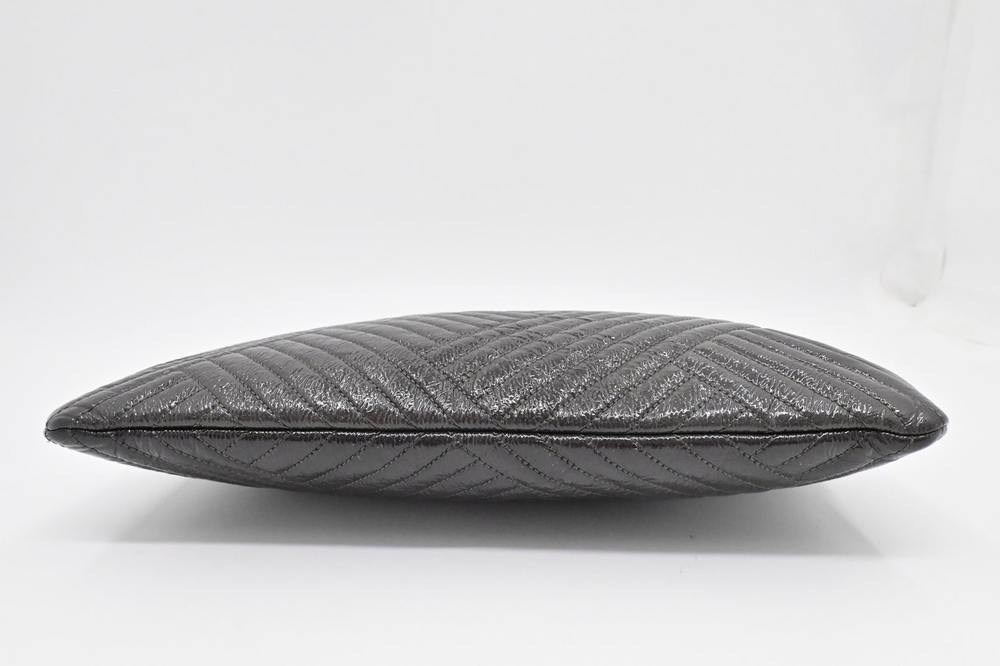 Chanel Medium O Case in Gray Patent Leather