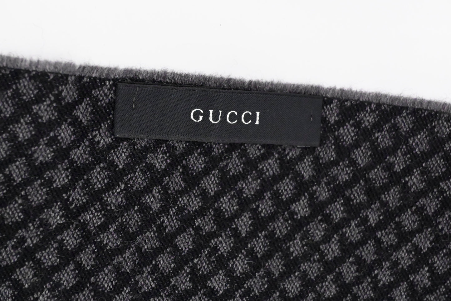 Gucci Scarf in Black & Gray Wool