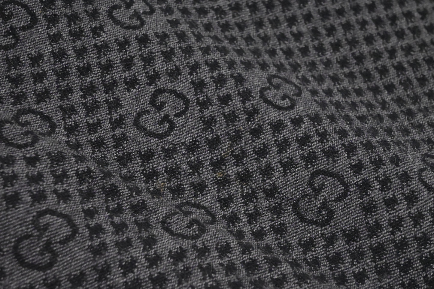 Gucci Scarf in Black & Gray Wool