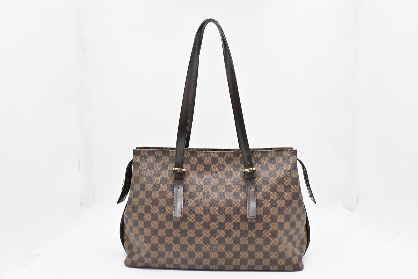 Louis Vuitton Chelsea in Damier Ebene Canvas