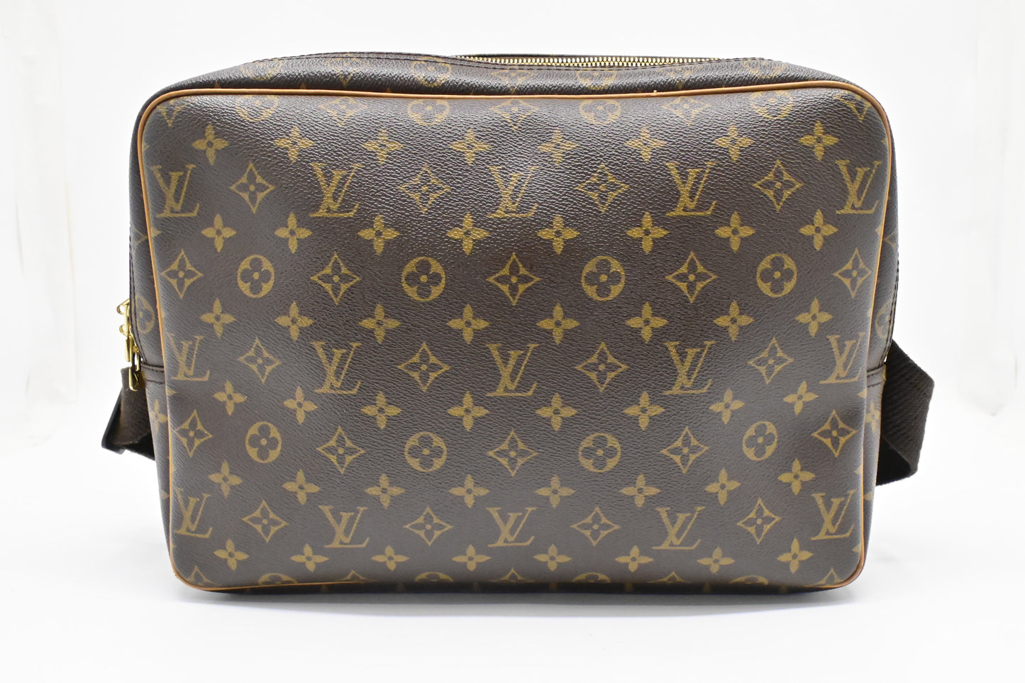 Louis Vuitton reporter GM in Monogram Canvas