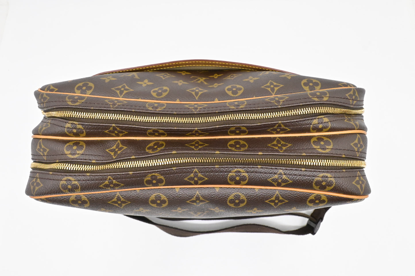 Louis Vuitton reporter GM in Monogram Canvas