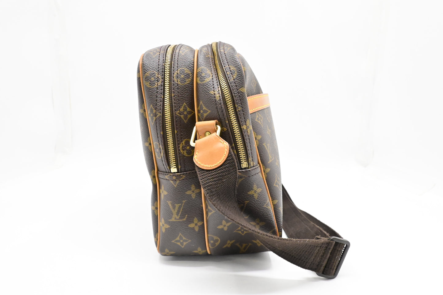 Louis Vuitton reporter GM in Monogram Canvas