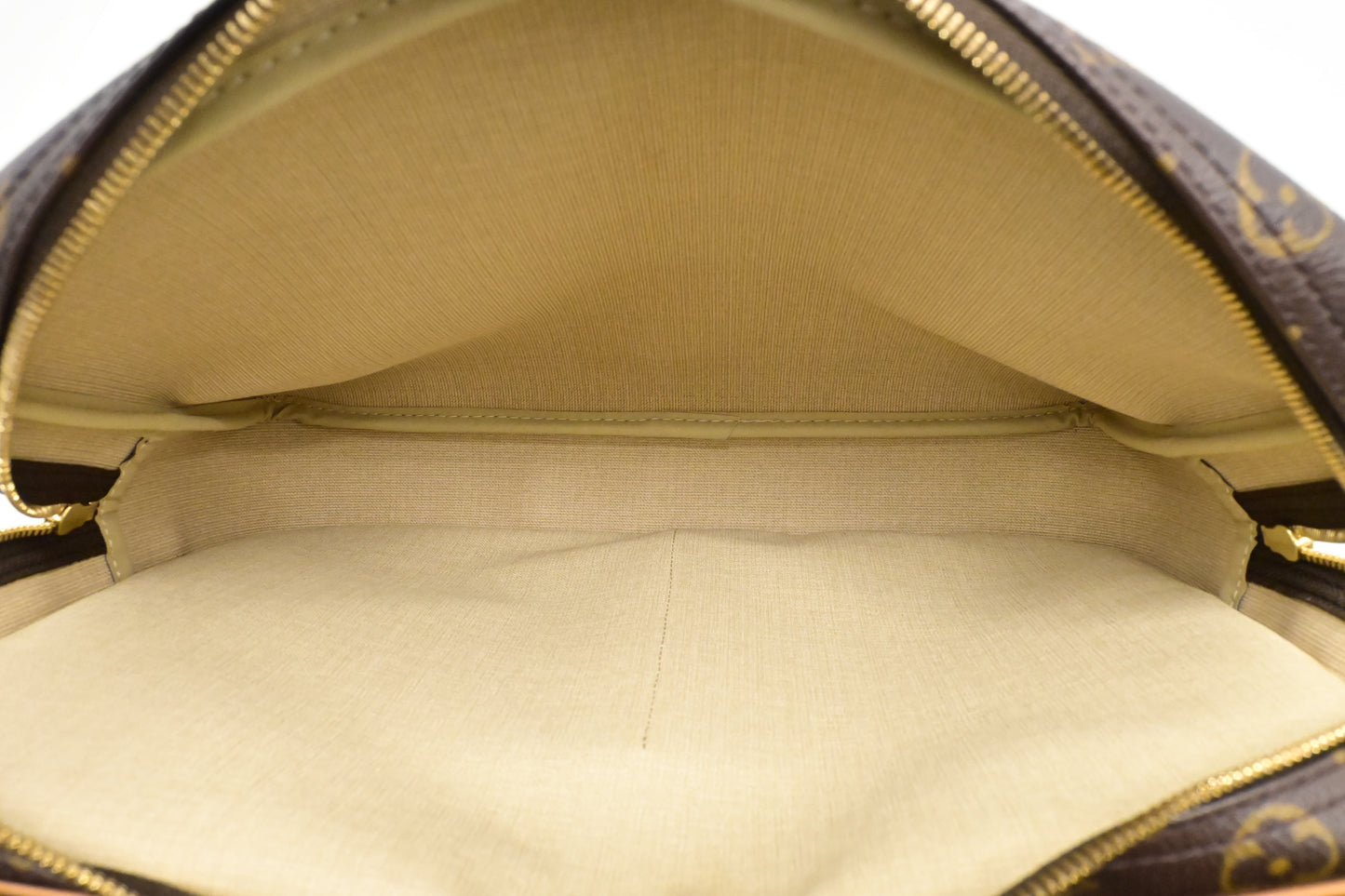 Louis Vuitton reporter GM in Monogram Canvas