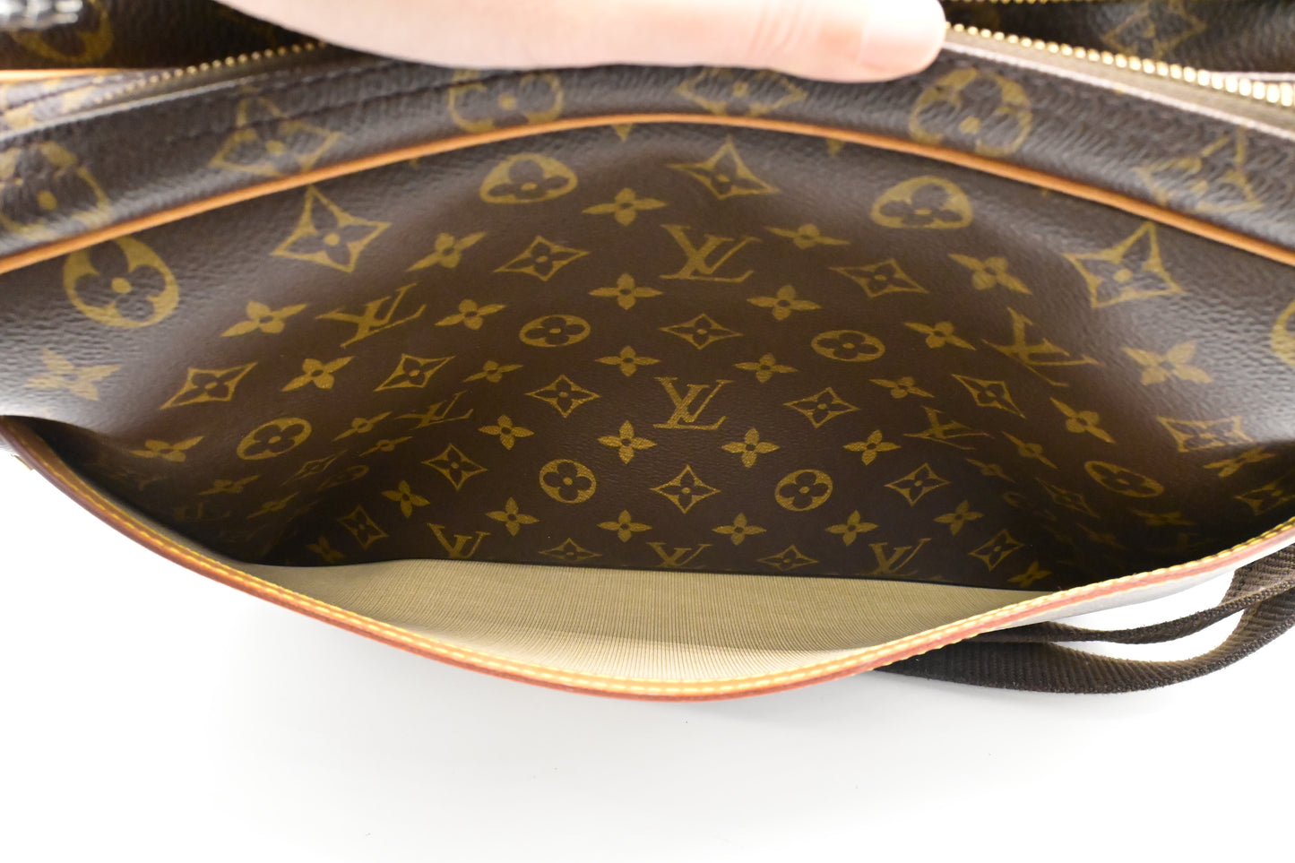 Louis Vuitton reporter GM in Monogram Canvas