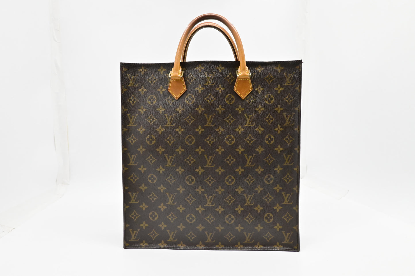 Louis Vuitton Sac Plat in Monogram Canvas
