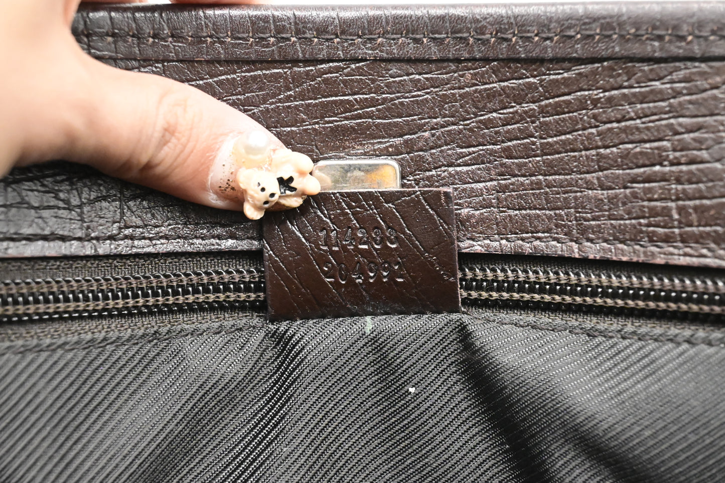 Gucci Shoulder Bag in GG Supreme Canvas