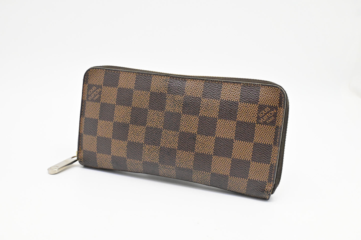 Louis Vuitton Long Zippy Wallet in Damier Ebene Canvas